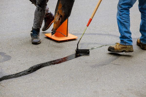Parking Lot Crack Sealing in Roseville
