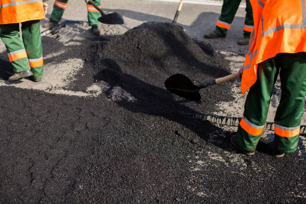 Cost of Asphalt Resurfacing in Roseville